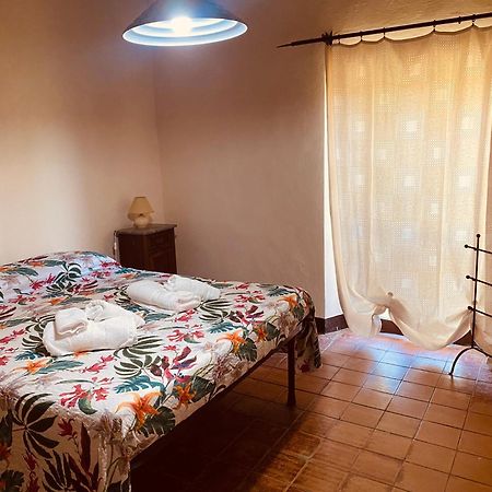 Agriturismo La Concia Giuncarico Luaran gambar