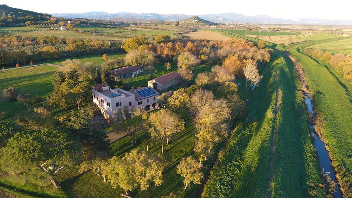 Agriturismo La Concia Giuncarico Luaran gambar